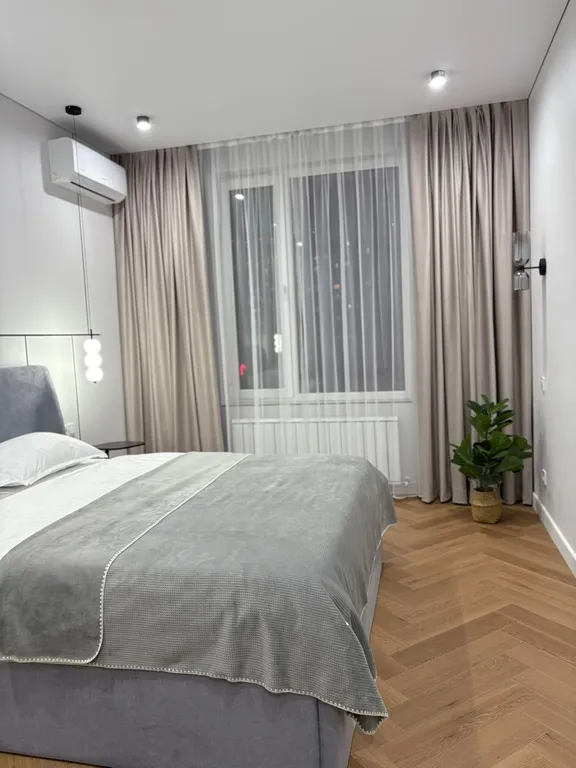 Квартира Современные и уютные апартаменты в центре города в новом ЖК — Алматы