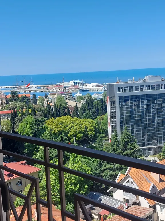 Квартира Квартира с открытым балконом и видом на море — Сочи