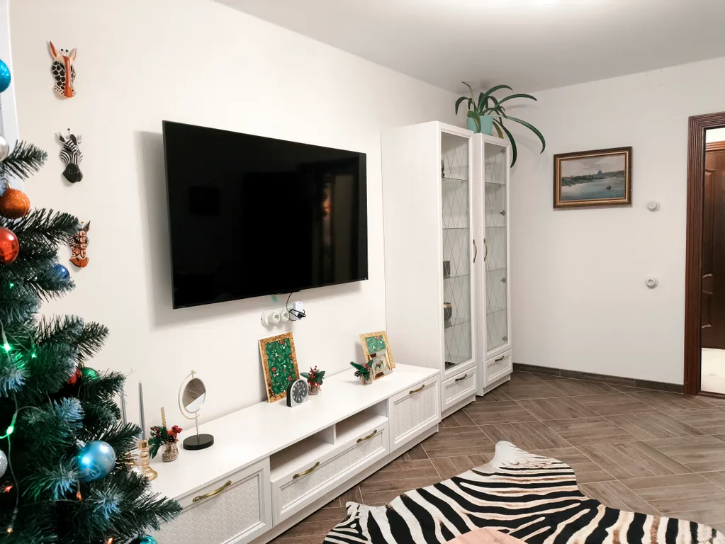 Стильная квартира в новом ЖК для 8