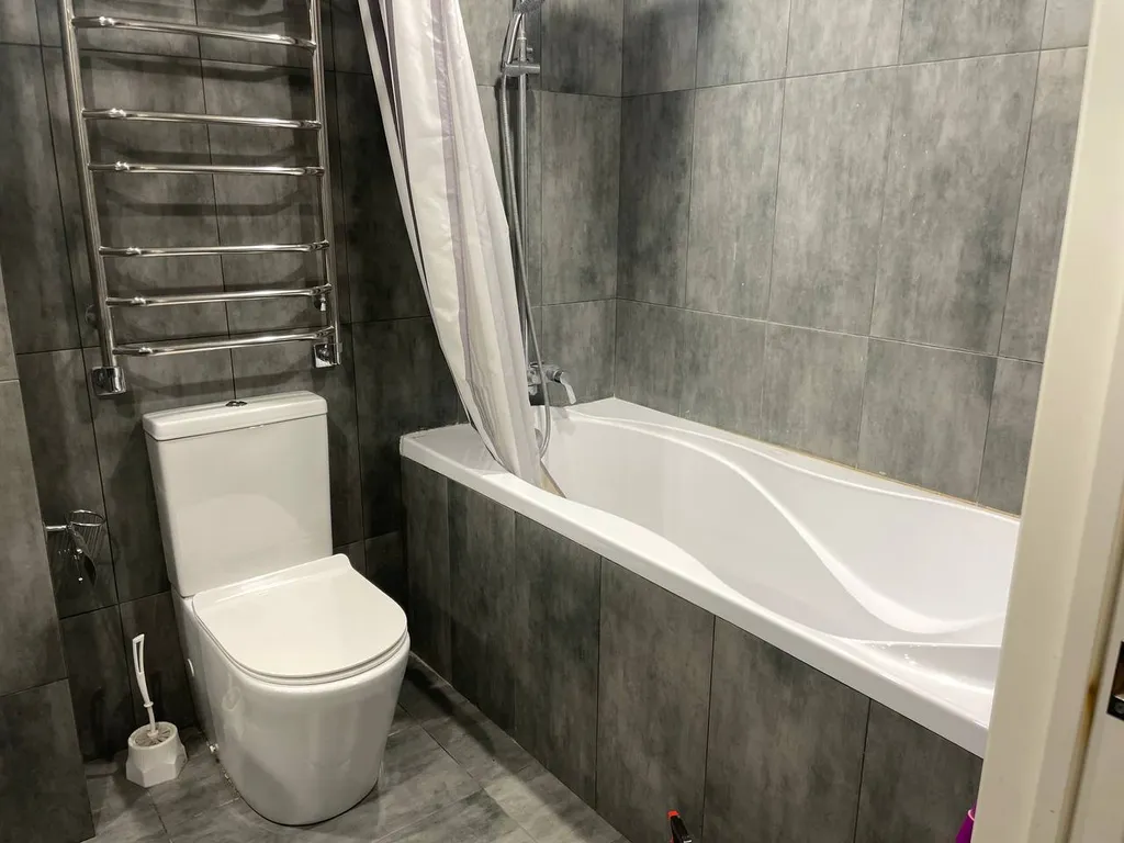 Просторная евродвушка с дизайнерским ремонтом