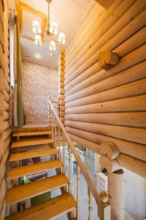 Уютные апартаменты 65 м² c 2-мя спальнями в деревянном доме