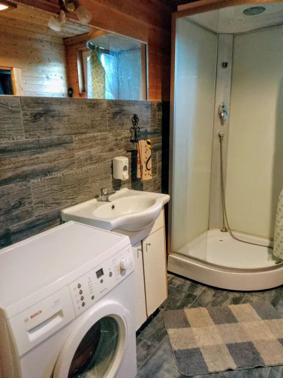 Коттедж Большой дом — Сиверский