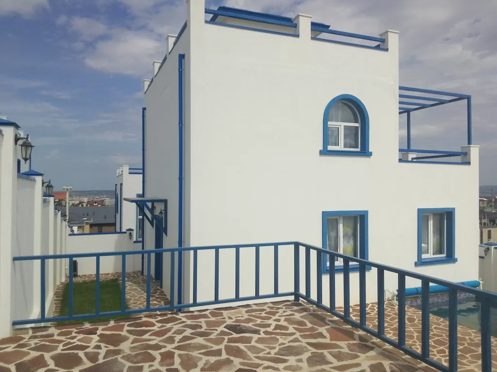 Вилла с бассейном