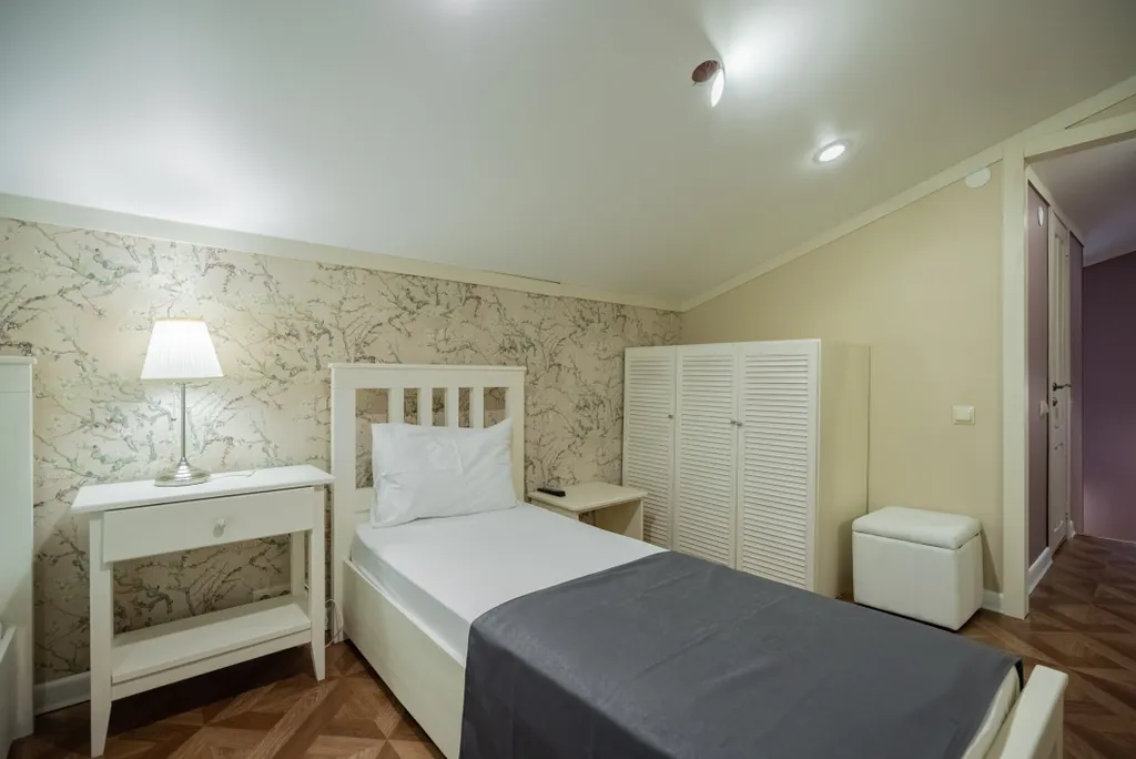 4-комнатная Квартира