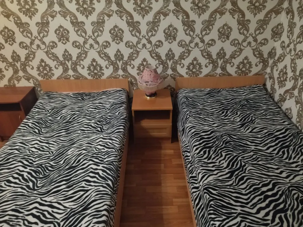 Домашний очаг на Артема 100