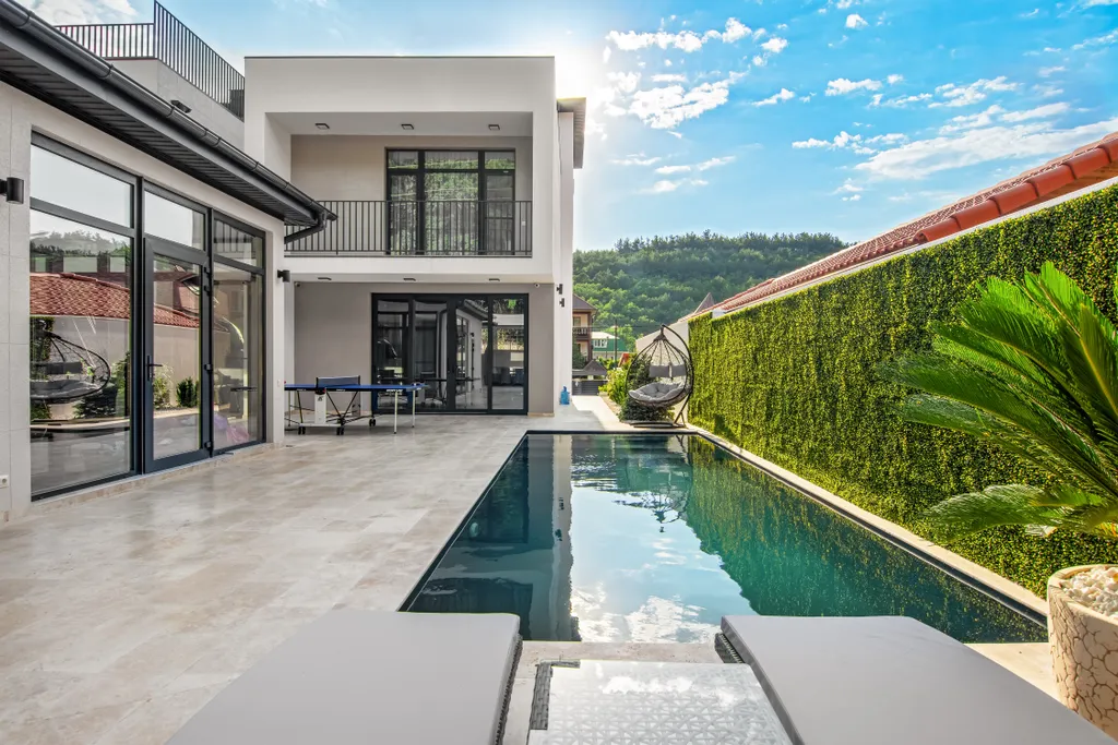 Коттедж Вилла София — аренда посуточно в Голубая Бухта