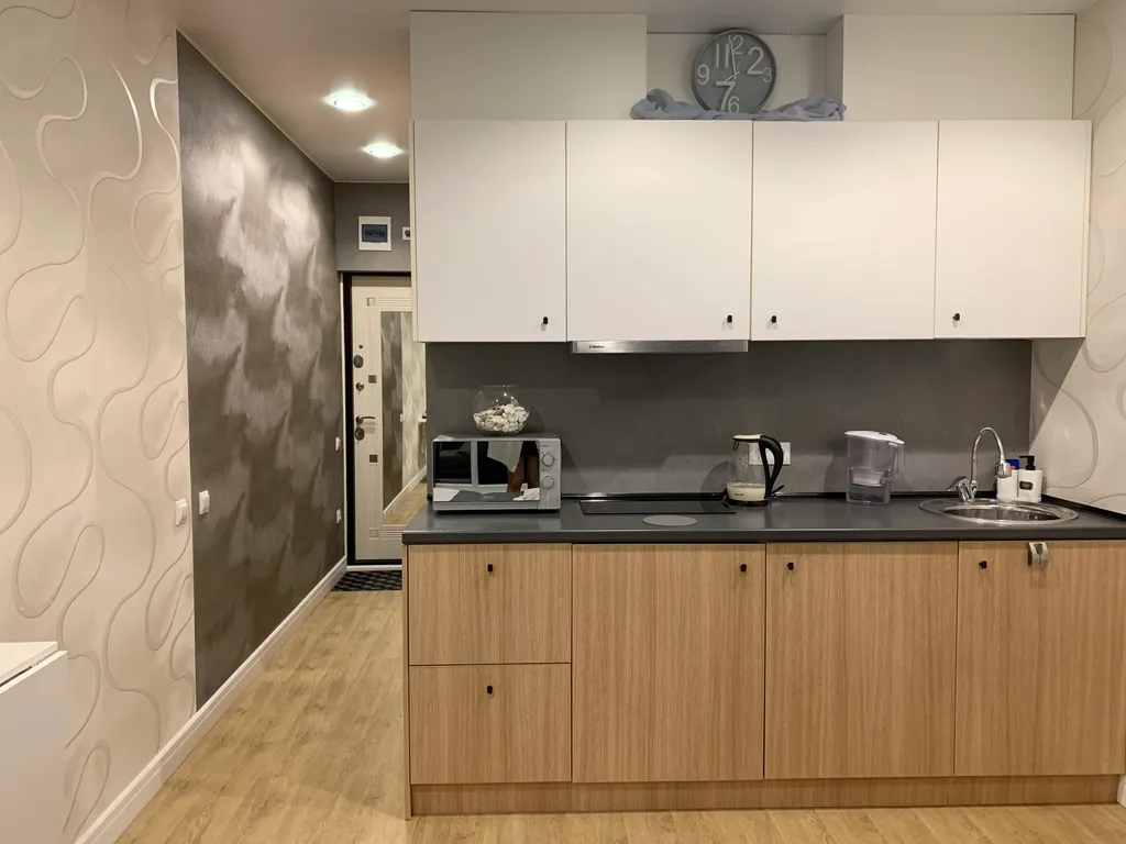 Панорамная студия на берегу моря