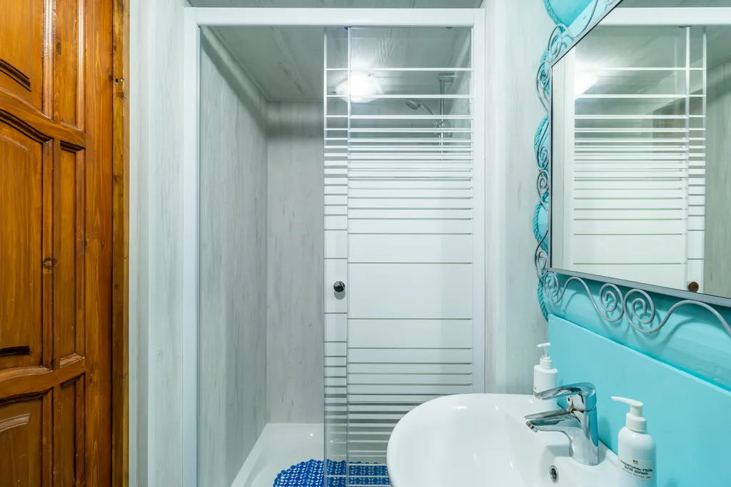 Дом с беседкой с видом на Волгу