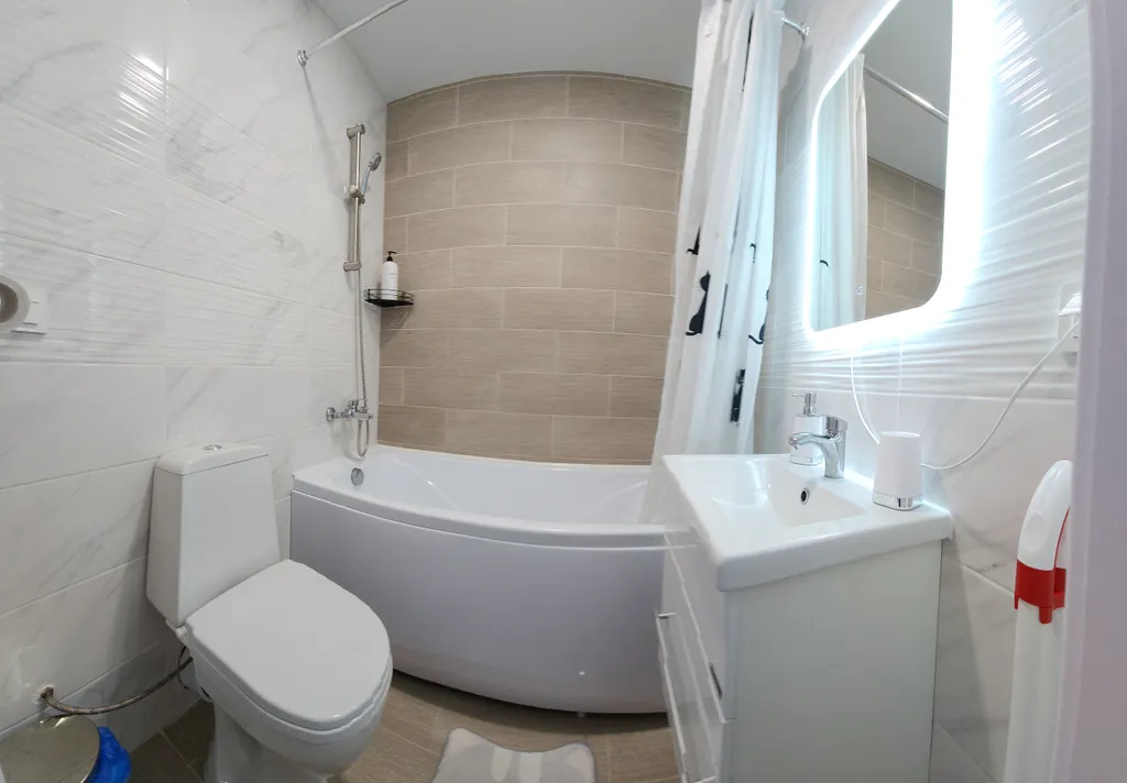 Уютная студия с видом на бассеин