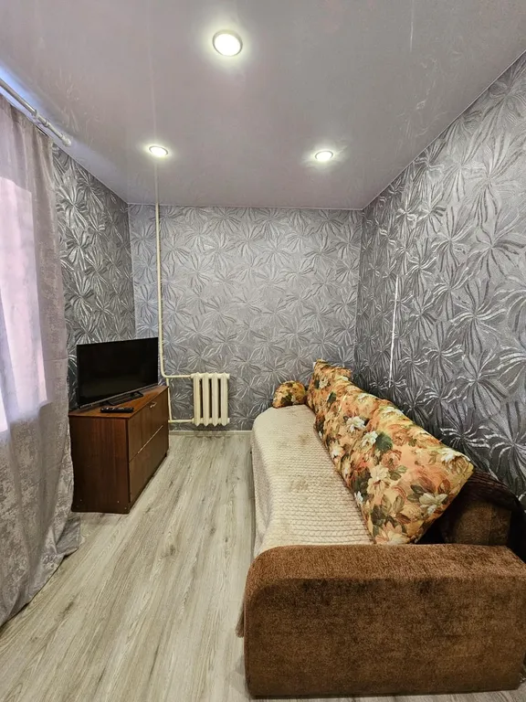 3-комнатная квартира со свежим ремонтом и новой мебелью