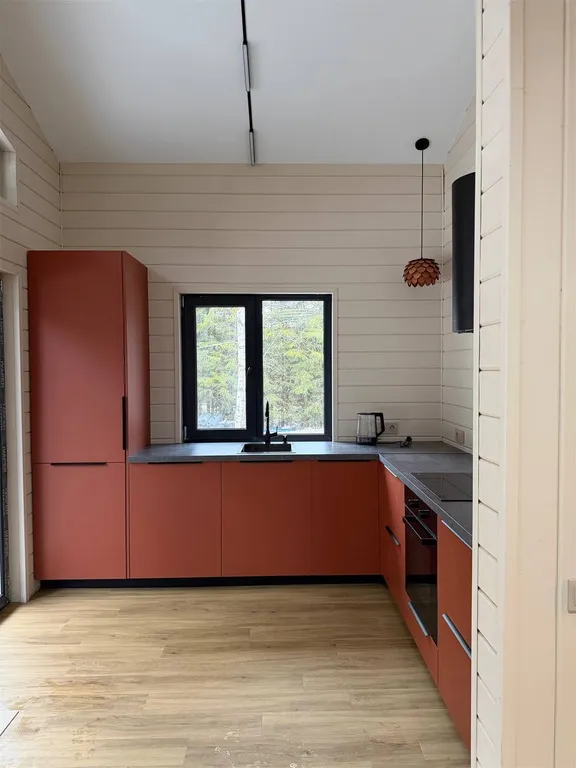 Коттедж Уютный дом в окружении леса — Лебяжье