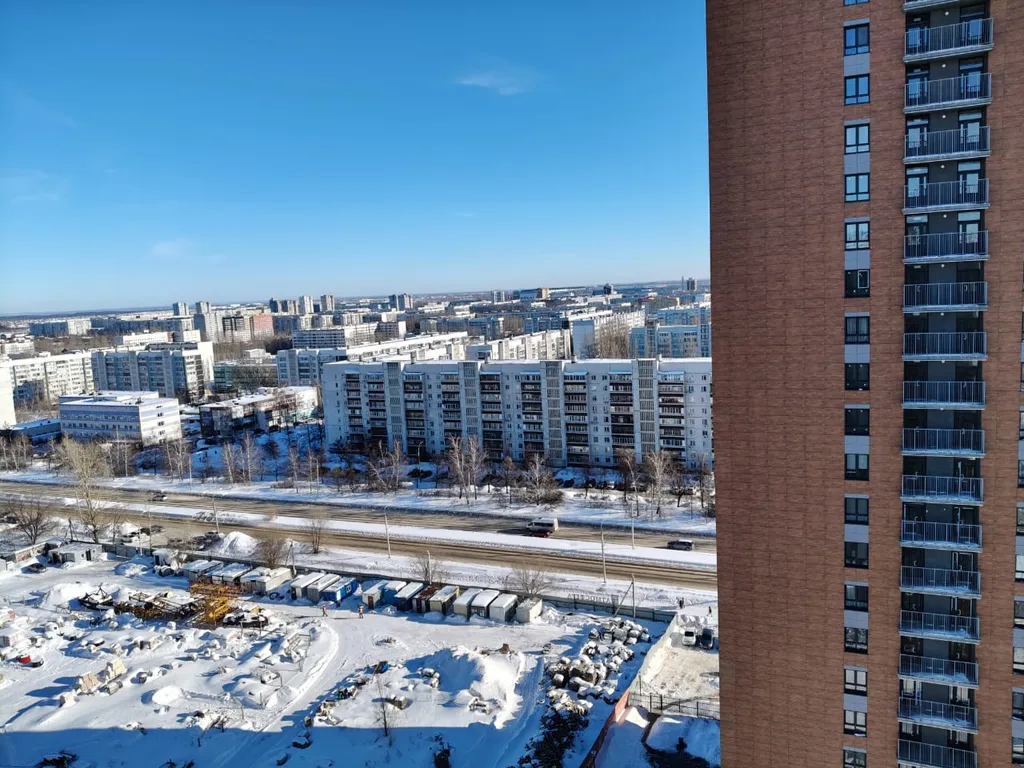 Видовая студия с дизайнерским ремонтом