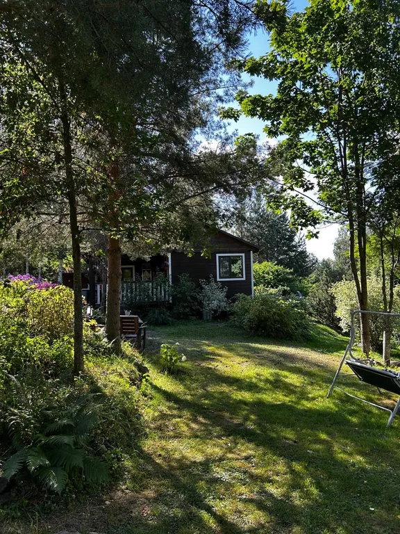 Дом на берегу озера