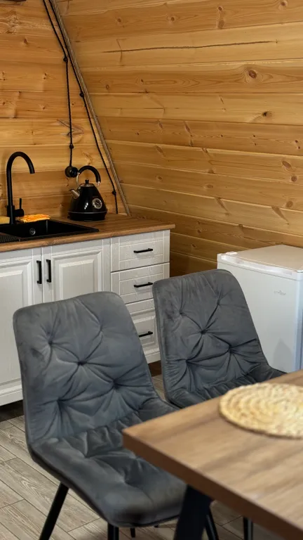 Уютный домик с панорамным видом на горы