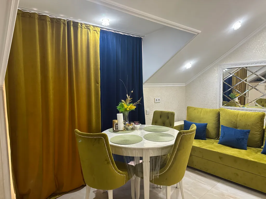 Шикарный двухкомнатный люкс с терассой