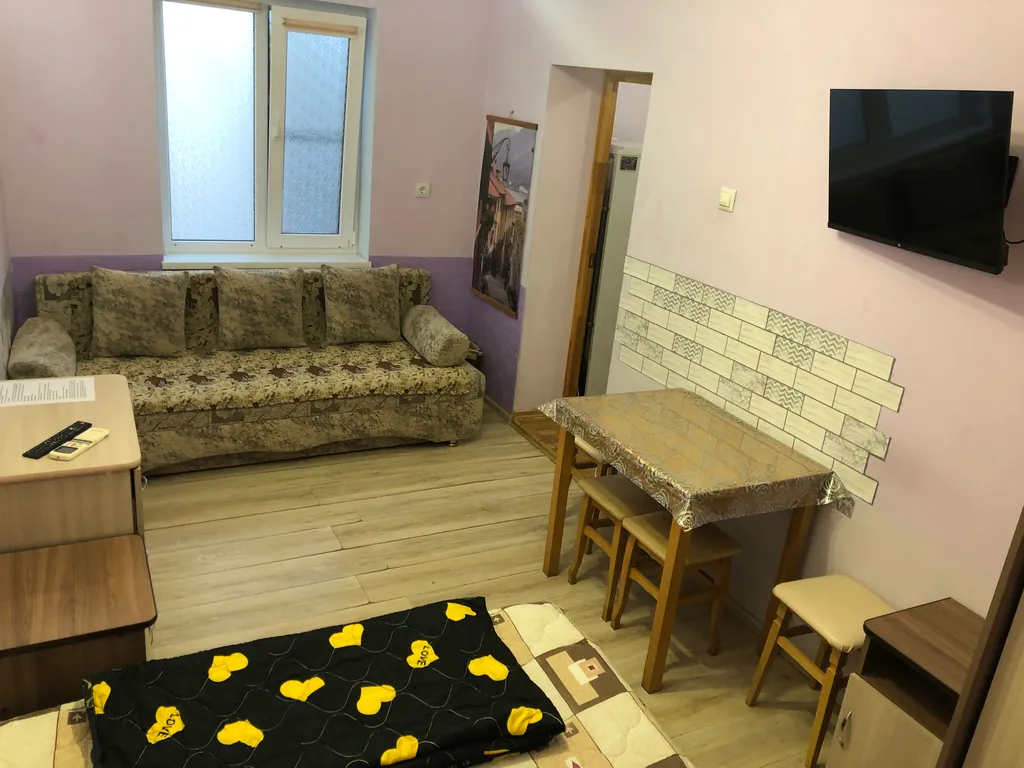 Семейный номер на 2-4 человека со всеми удобствами и кухней