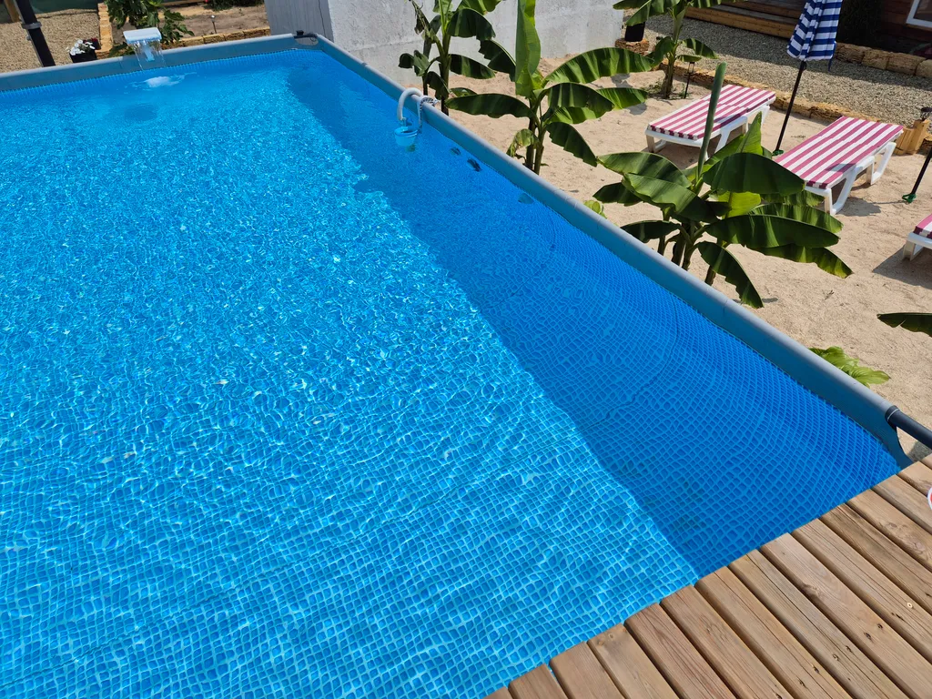 Коттедж 1-комнатный Дом — Кучугуры