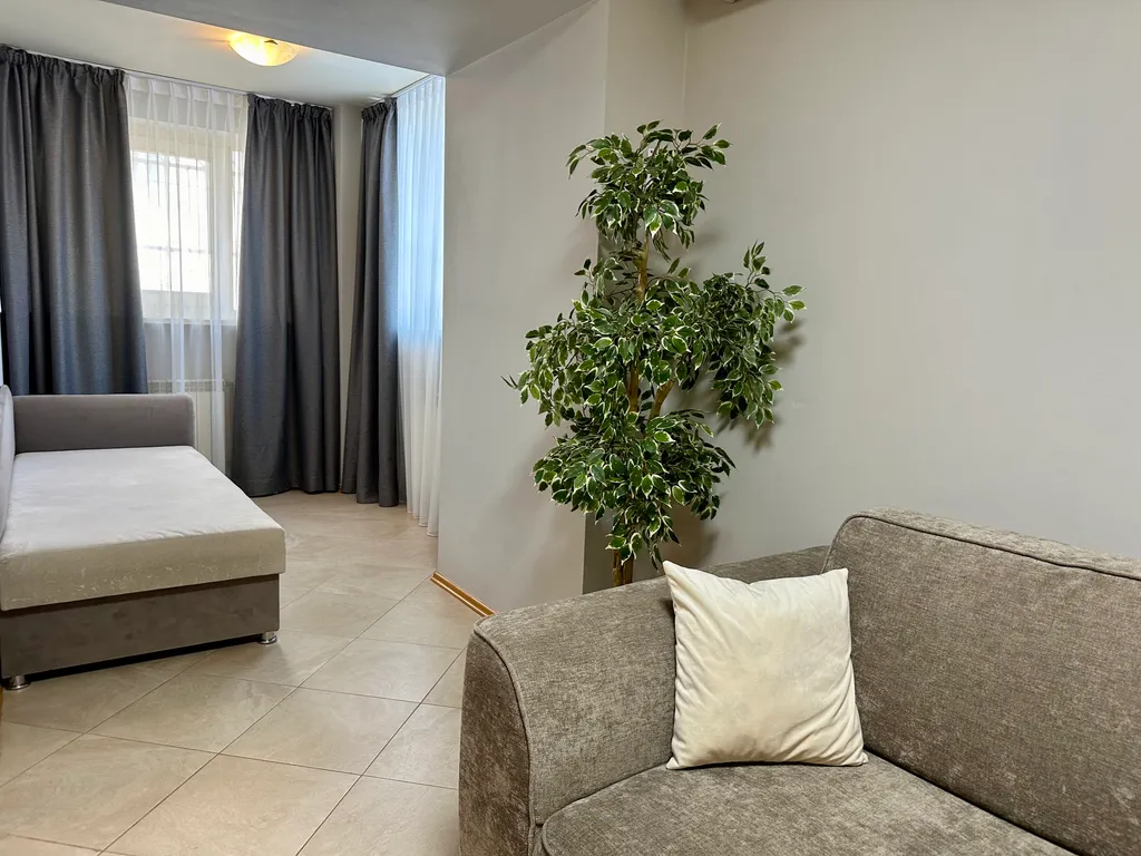 Большая тpехкомнaтнaя квартира с джакузи