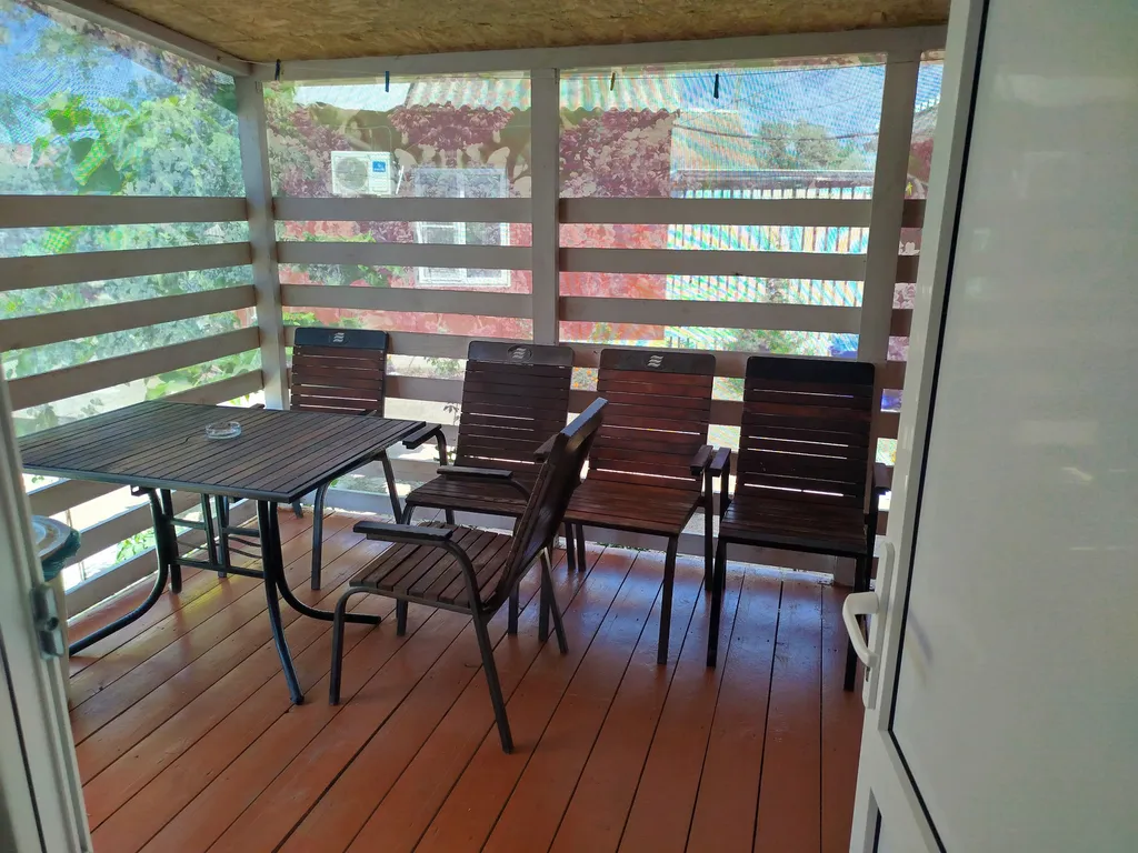 Домики на берегу моря