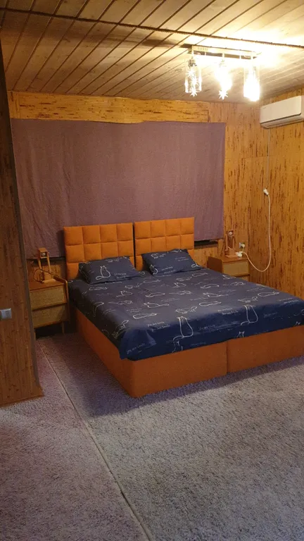 Дом-замок на море