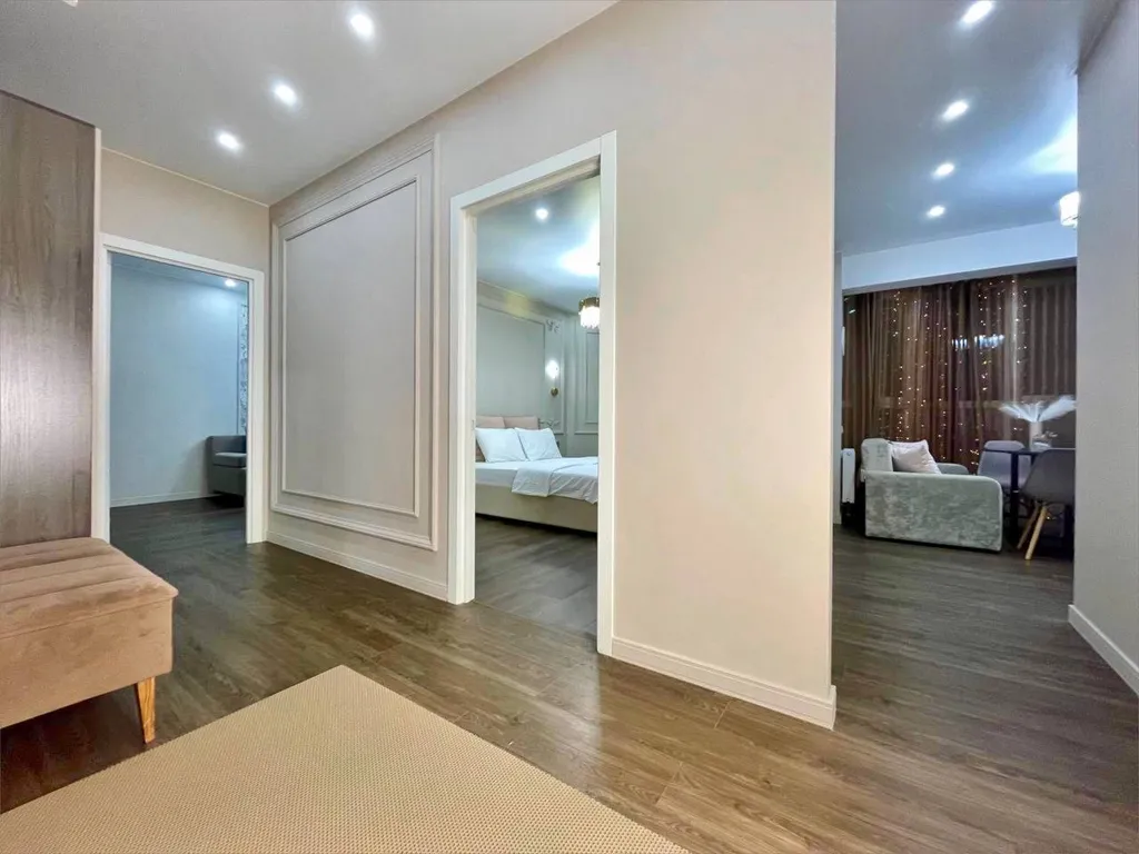 Квартира с панорамным окном в самом центре