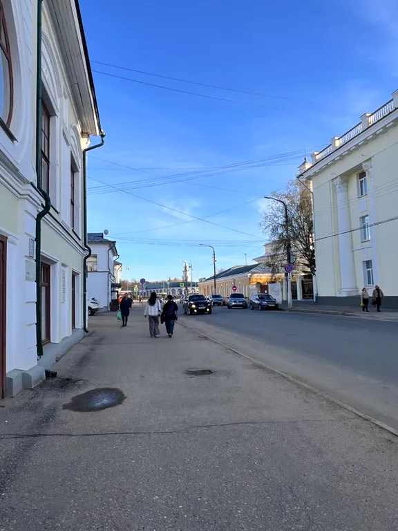 Современная студия в доме с историей