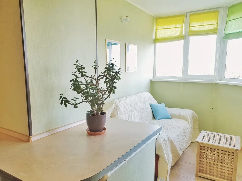 Интеллигентная квартира в интеллигентном доме