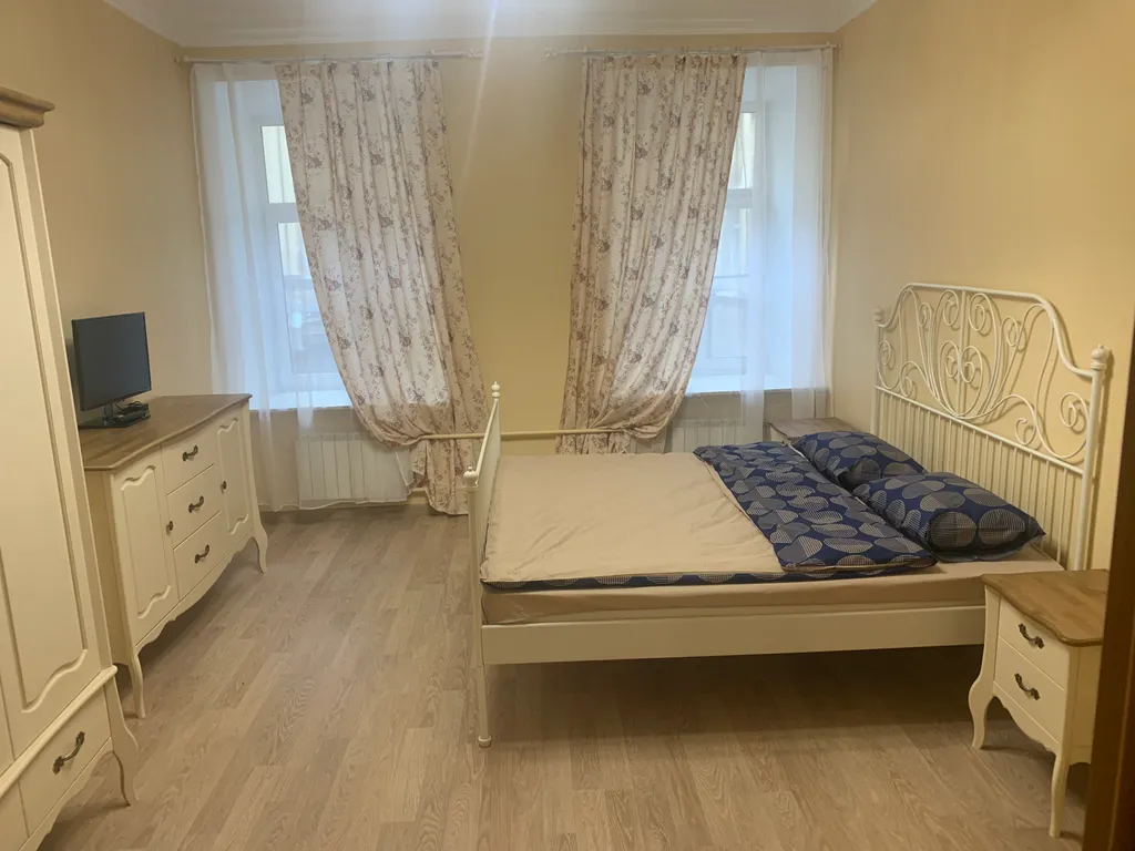 Квартира 3-комнатная Квартира — Санкт-Петербург