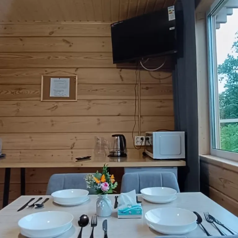 Дома для отдыха "Ипиней" С видами на домашние вулканы, город, бухту