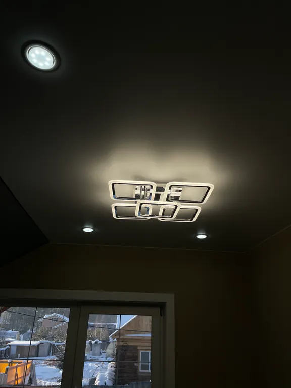 Загородный коттедж в лесном массиве