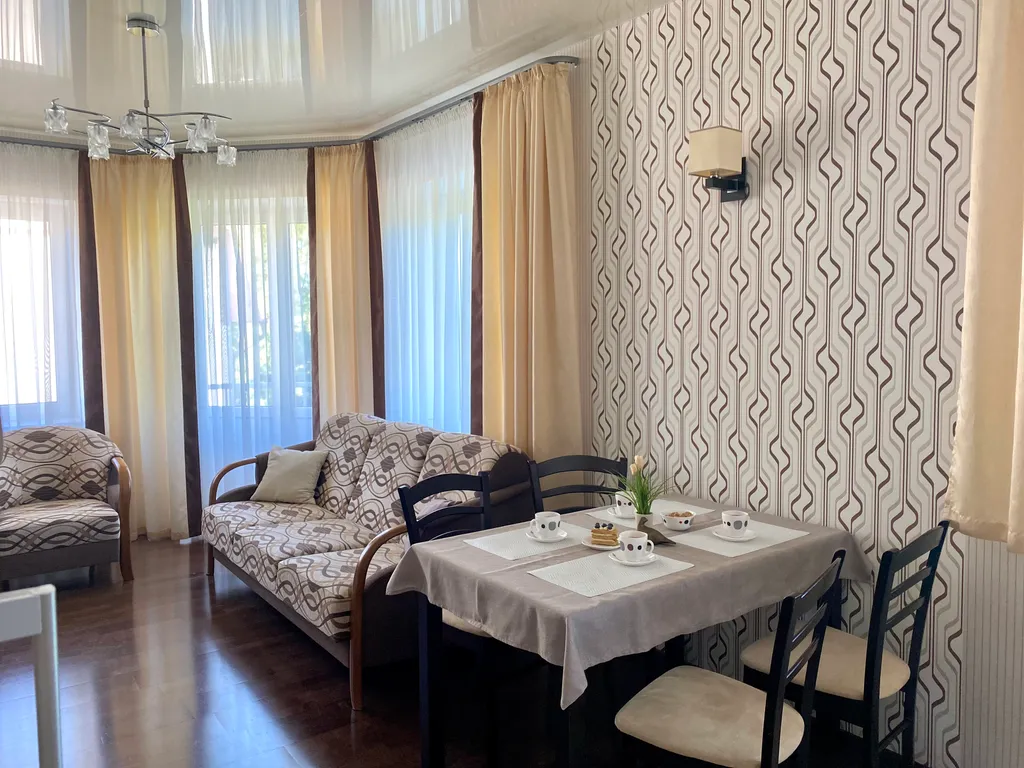 Апартаменты у резиденции