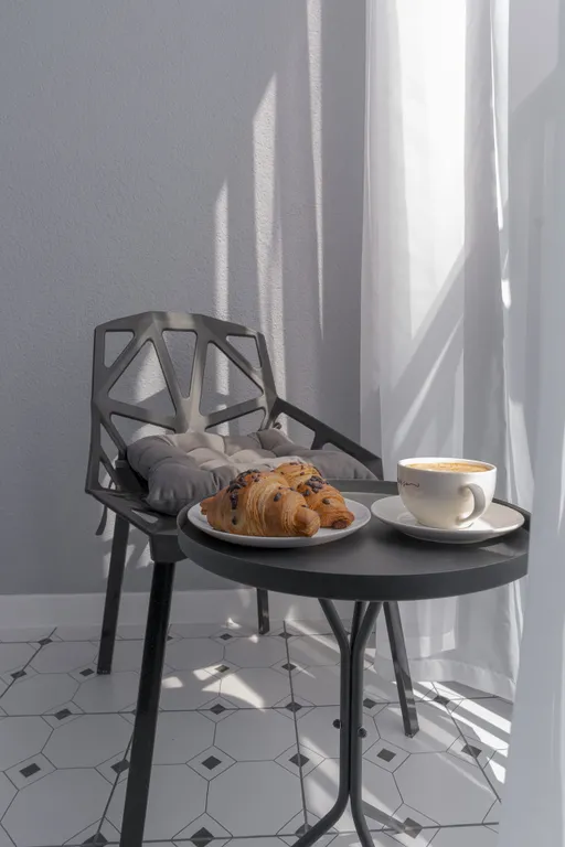 Новый дом, центр города - Квартира с модным интерьером