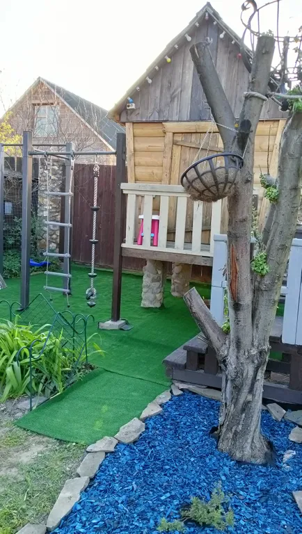 Дом-баня с бассейном