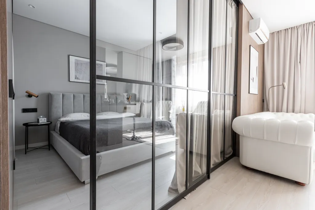 Современный апартамент с видом на парк Челюскинцев