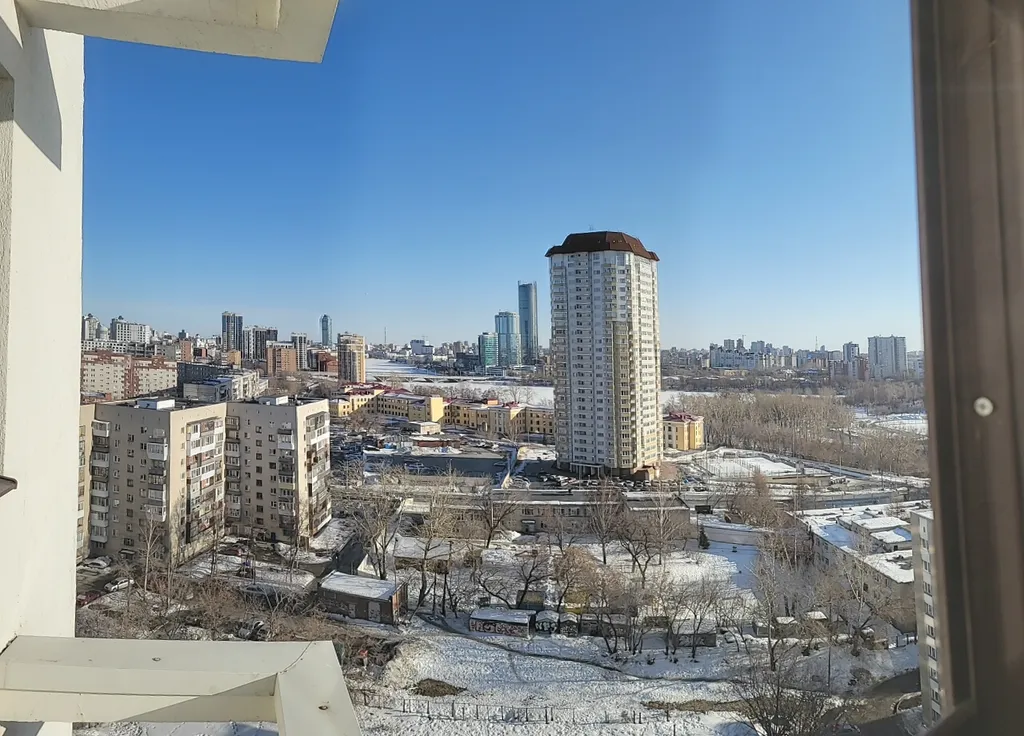 Квартира Квартира с панорамными окнами в новом ЖК — Екатеринбург