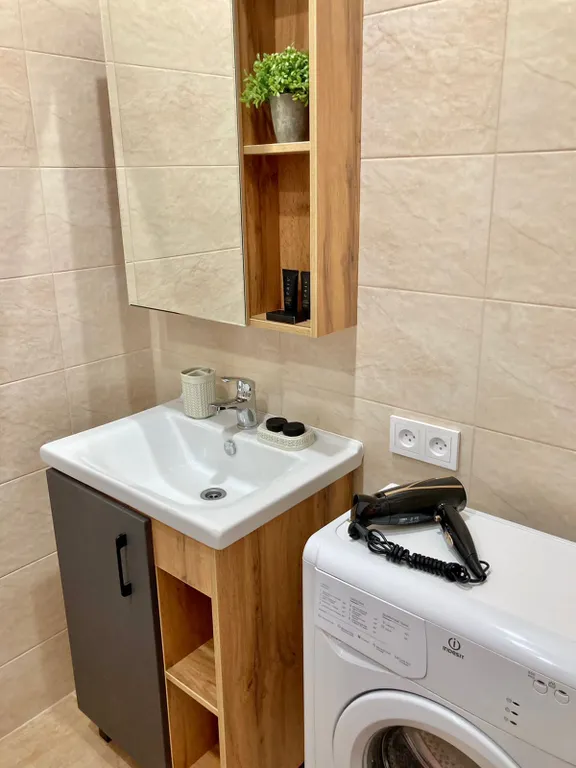 Квартира около набережной рядом с мостом Влюбленных и Аквапарком Лето-Лето