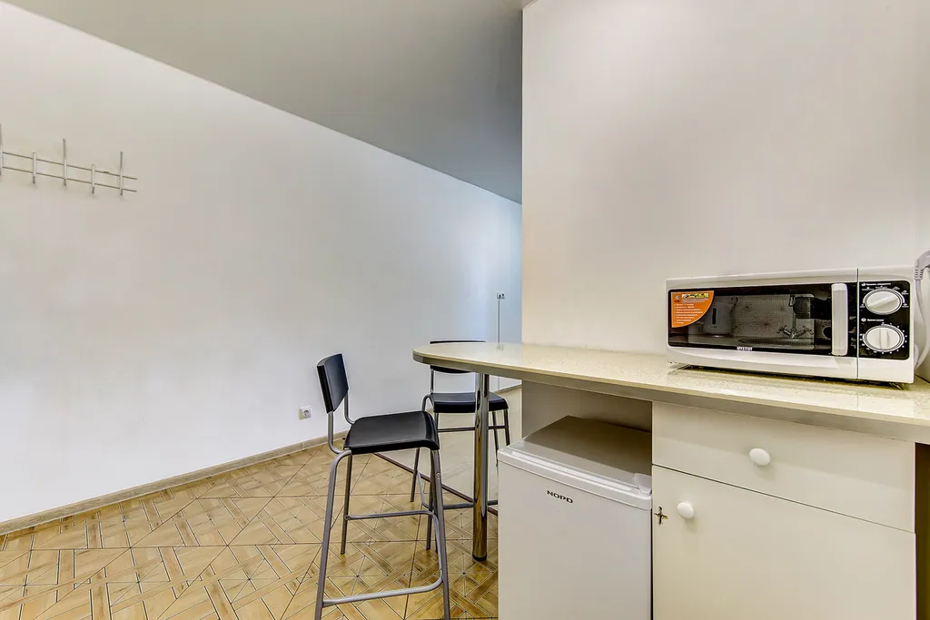 У метро Девяткино, 3 минуты пешком от метро