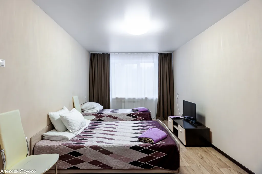 Уютная квартира в 10 минутах от Аэропорта — аренда посуточно в Емельяново