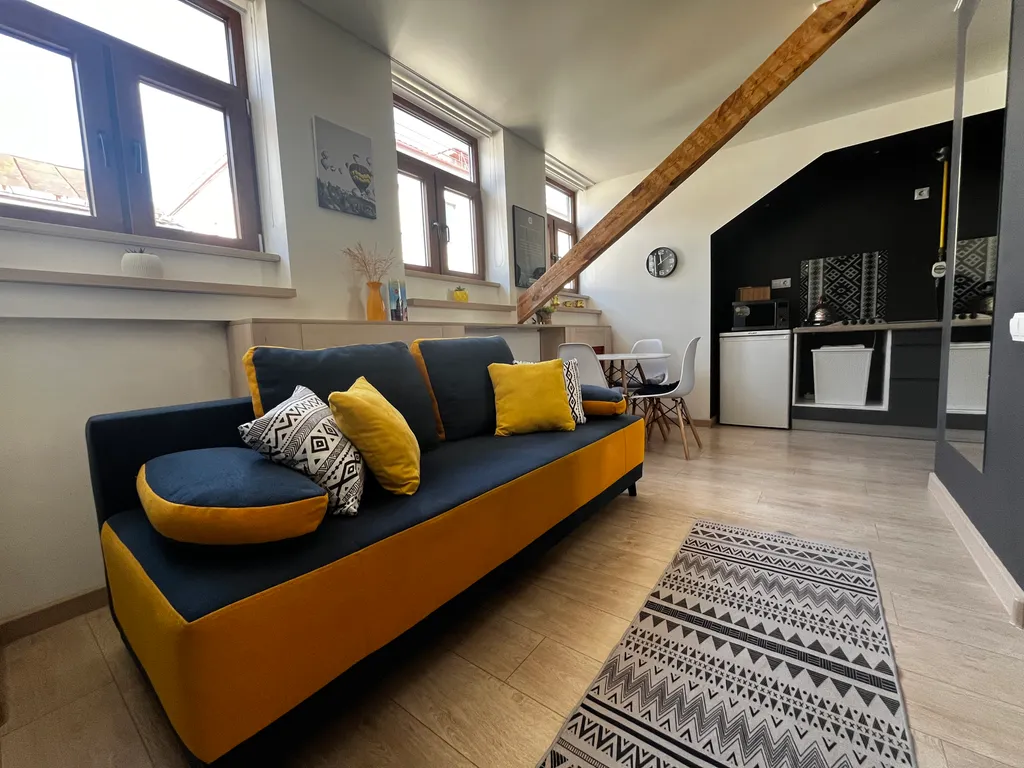 Квартира Уютная мансарда в историческом центре города — аренда посуточно в Гродно