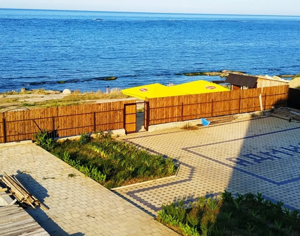 2-комнатная квартира в отеле с видом на море