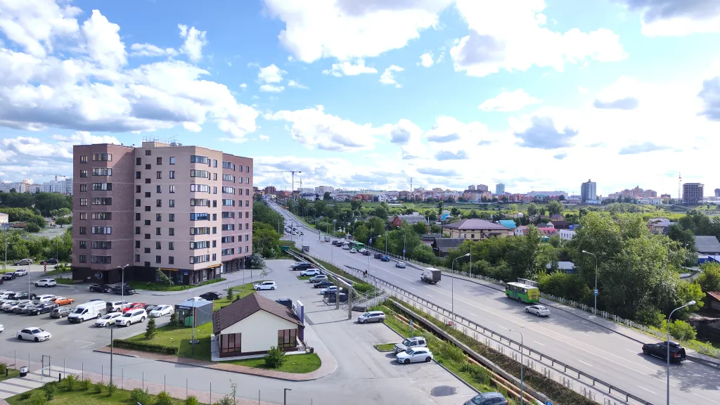Квартира Апартаменты возле набережной — Тюмень