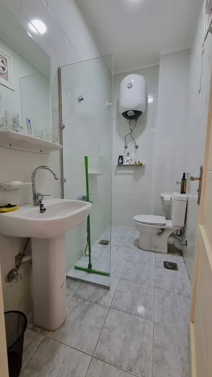 Уютная студия в тихом районе с бассейном и спортзалом в Хургаде