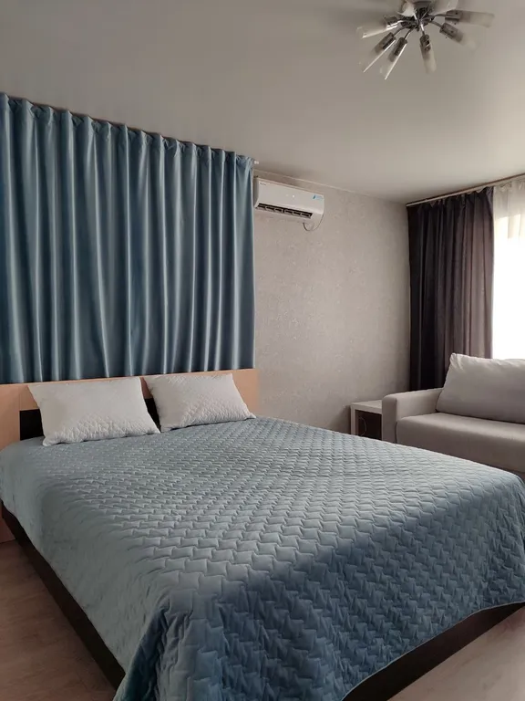 Квартира Квартира Светлая, уютная, современная студия — Красноярск