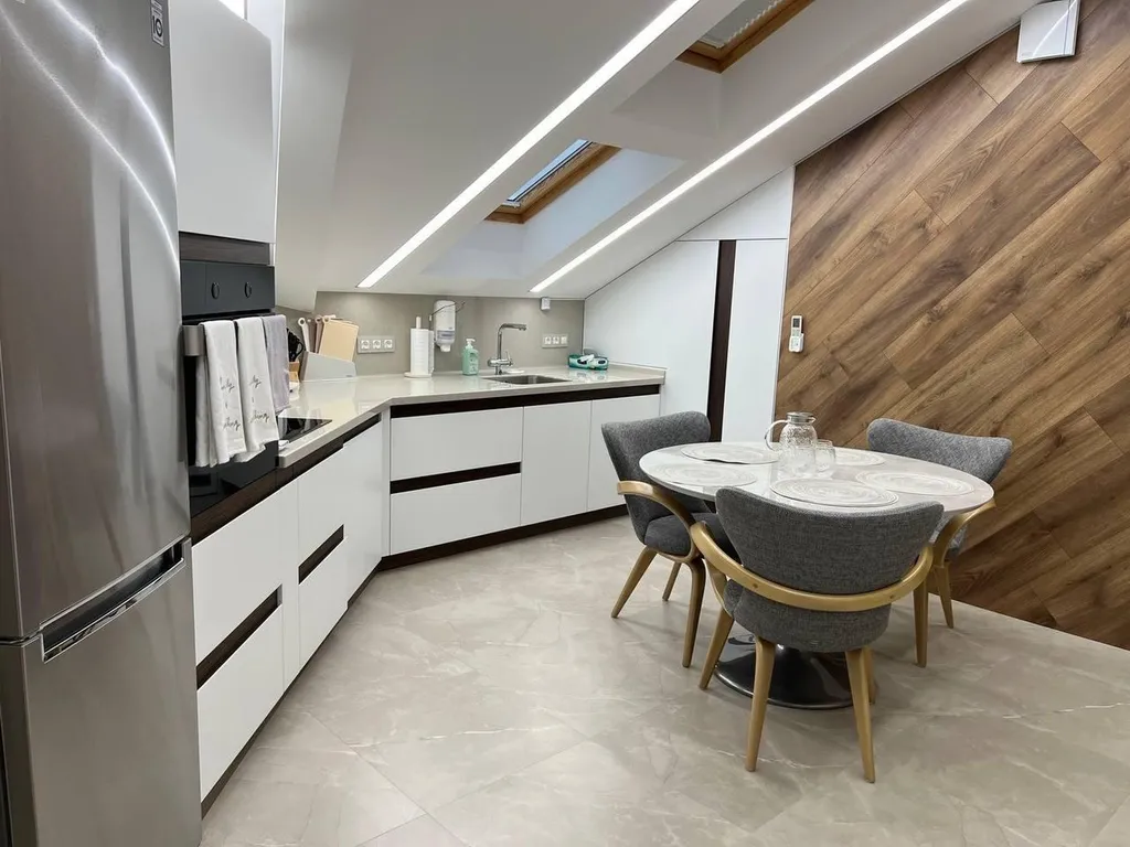 Новая с дизайнерским ремонтом квартира — аренда посуточно в Геленджик