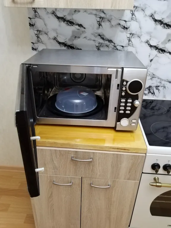 2-комнатная квартира только после ремонта в 20 мин. Пешком от метро