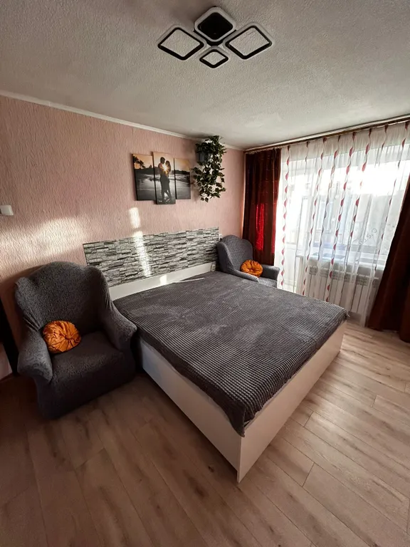 Двухкомнатная квартира рядом со склоном