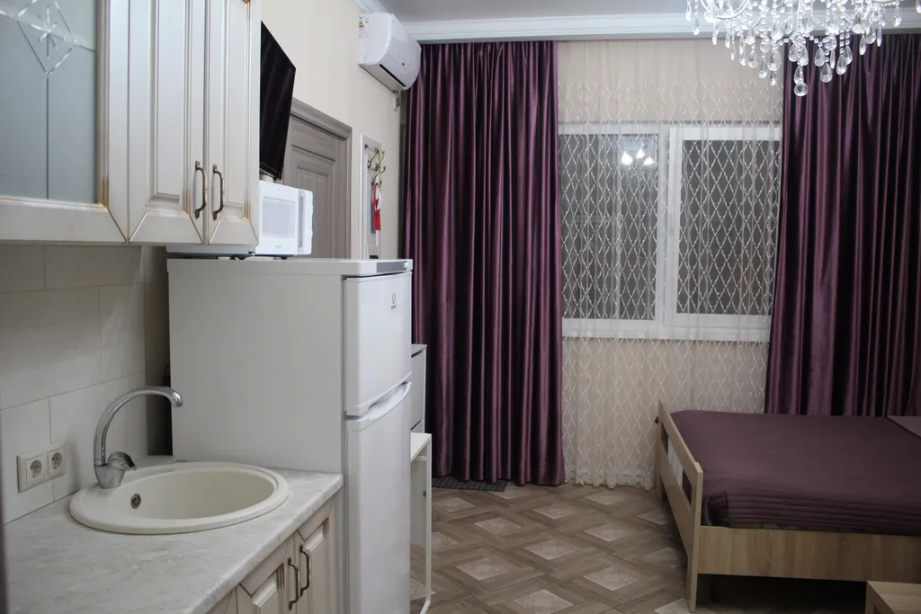 Квартира Квартира 1-а комнатная студия 20кв.м 3этаж — Адлер