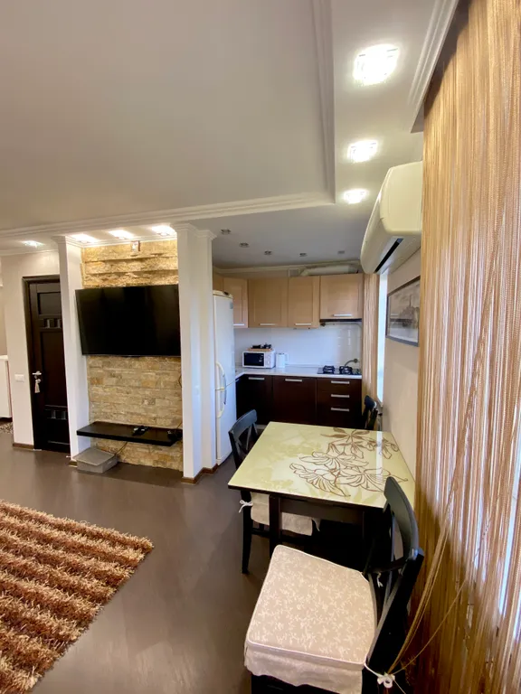 Квартира 2-комнатная Квартира — Геленджик