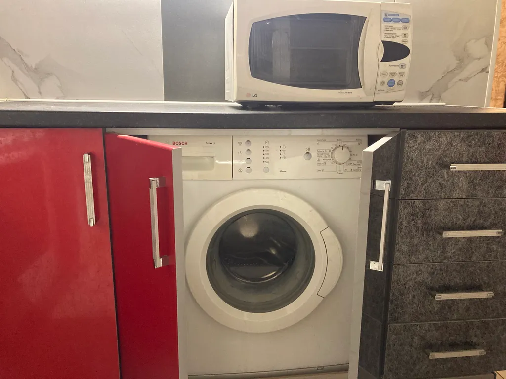 Двухкомнатная квартира рядом с метро Пушкинская