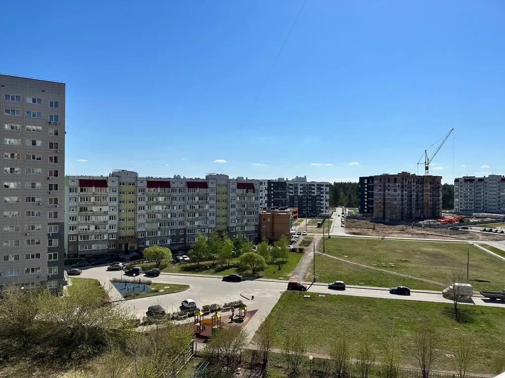 Стильные однокомнатные апартаменты рядом с лесом